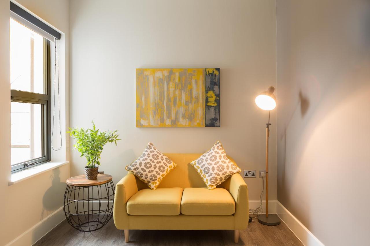 Park Lane Aparthotel By Urban Space Cardiff Extérieur photo